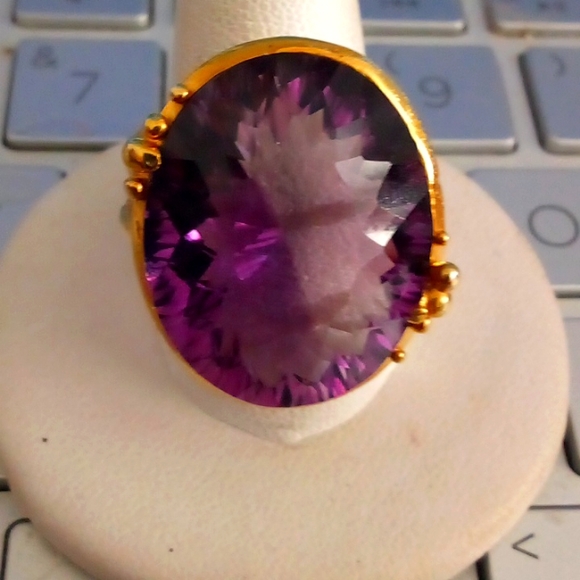 Gorgeous 40ct natural African unenhanced amethyst cocktail ring Size 8.25 💜 - Picture 1 of 6